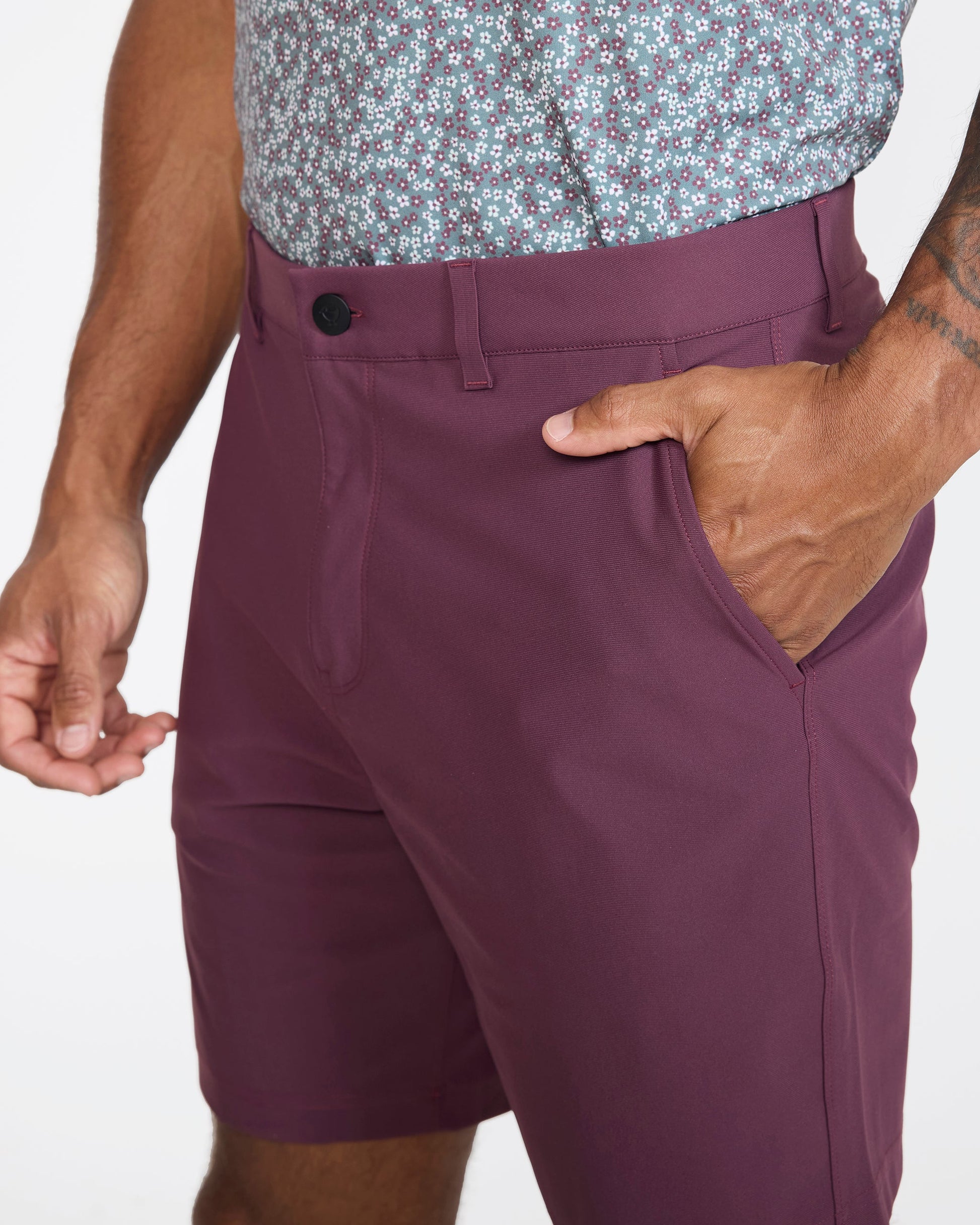 Bad Birdie Golf Short - Plum Wine