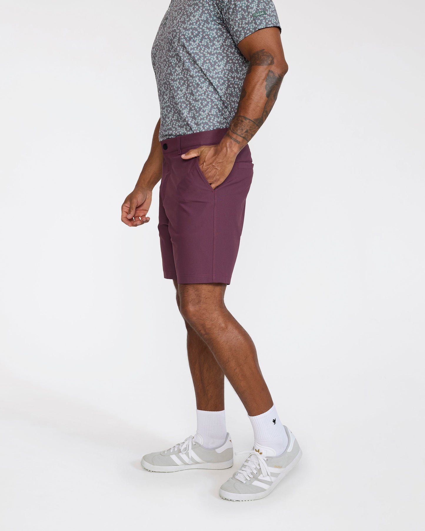 Bad Birdie Golf Short - Plum Wine