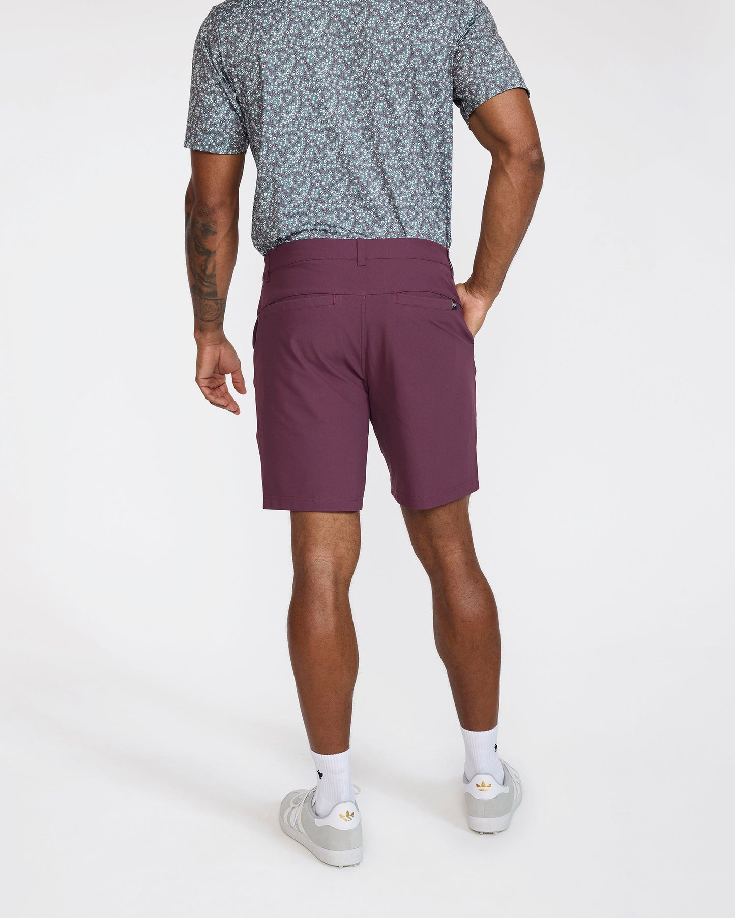Bad Birdie Golf Short - Plum Wine