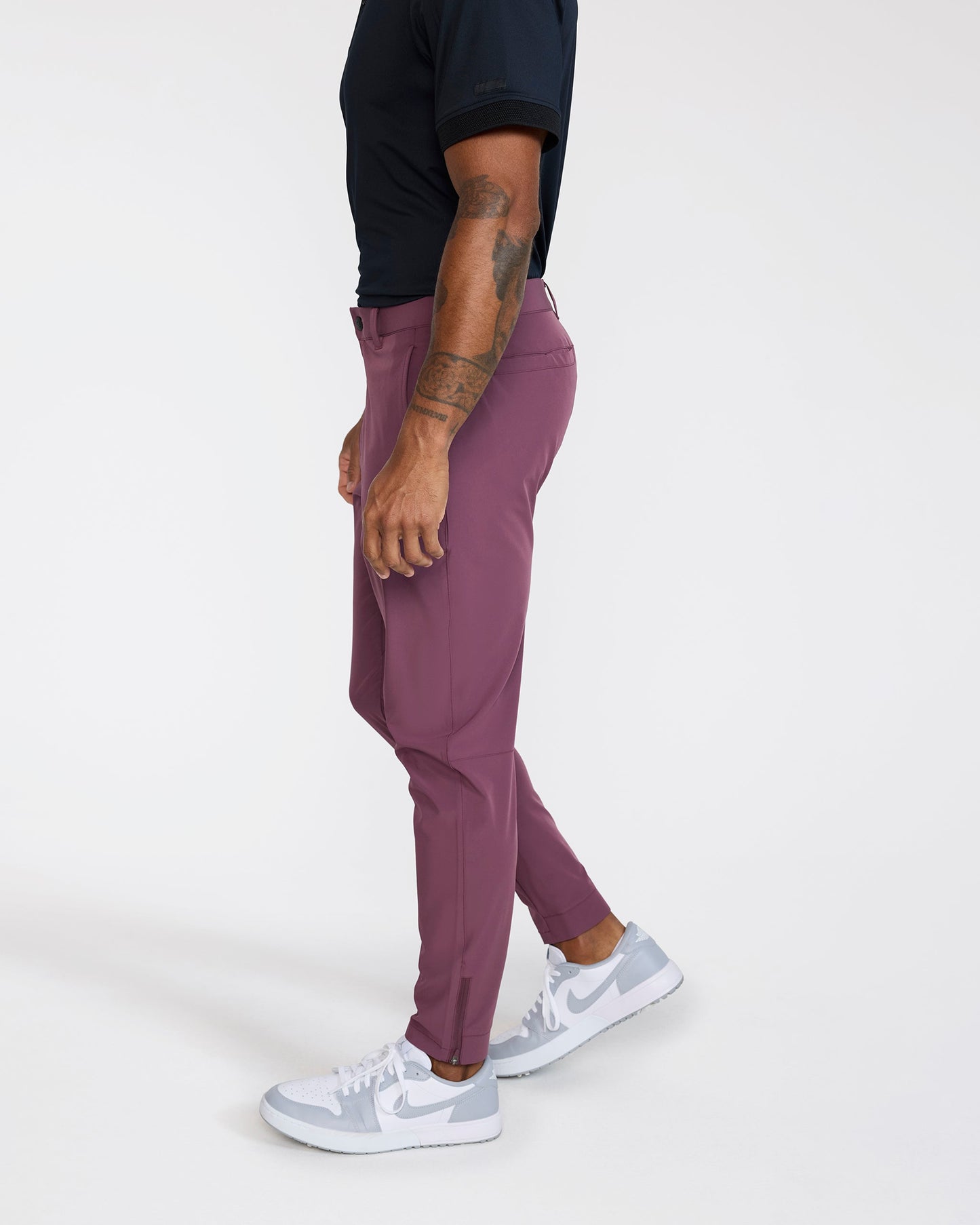 Bad Birdie Hybrid Golf Jogger - Plum Wine